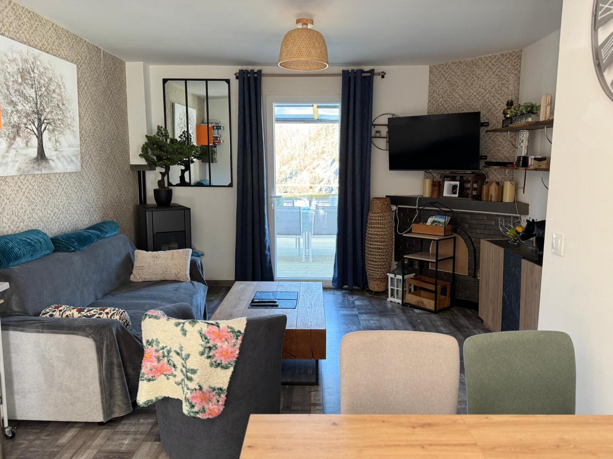Chez Gwen Et Marie Villa Bogny-sur-Meuse Eksteriør billede